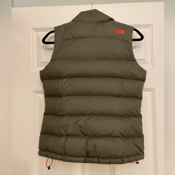 The North Face Down Puffer Vest S - Picture 2 of 3